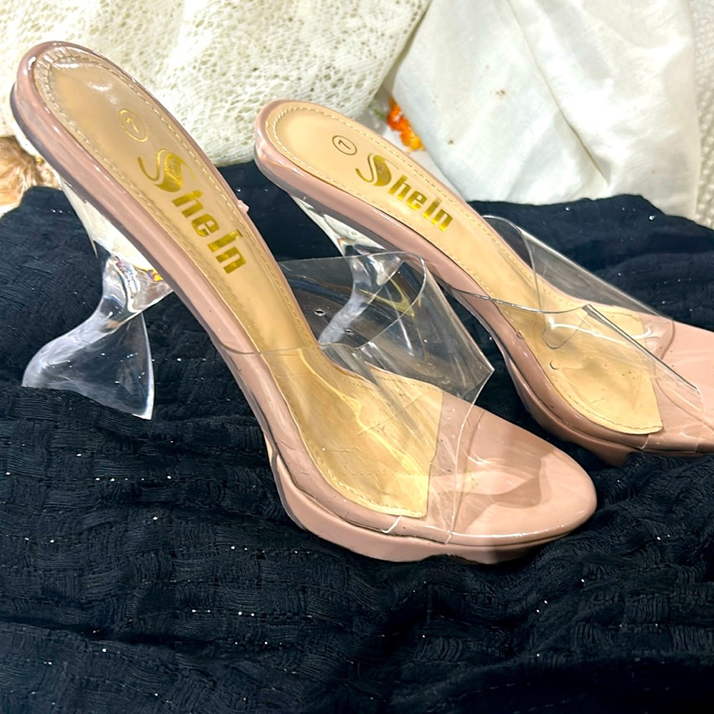 Vintage ladies heels